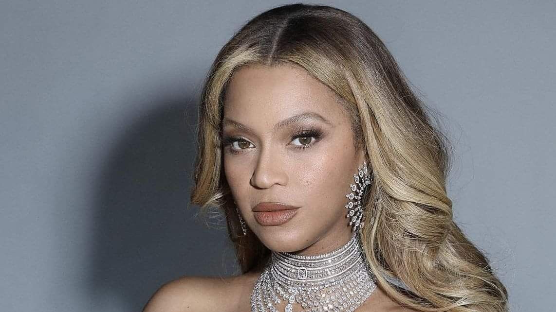 Media, Power and Perception - The Circle Media Plus